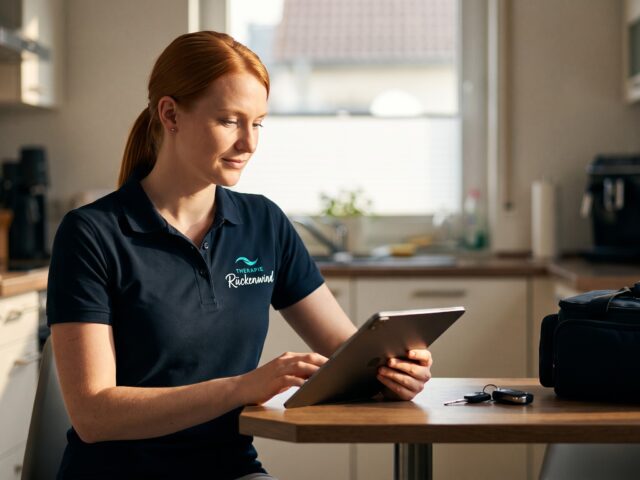 Freie Mitarbeit statt Festanstellung: Was das für Physiotherapeuten bedeutet